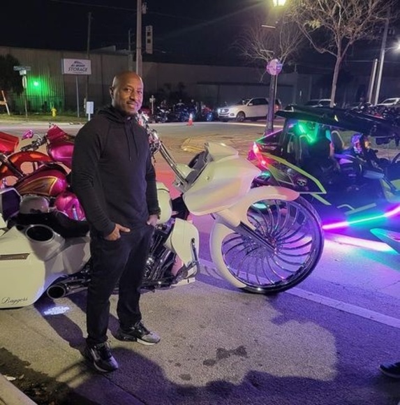 Meet your Posher, Shawn - Picture 1 of 1